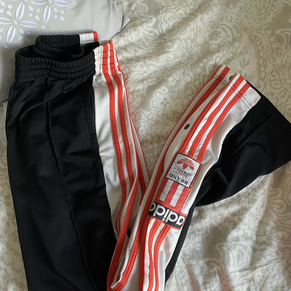 Vintage adidas snap up sweats